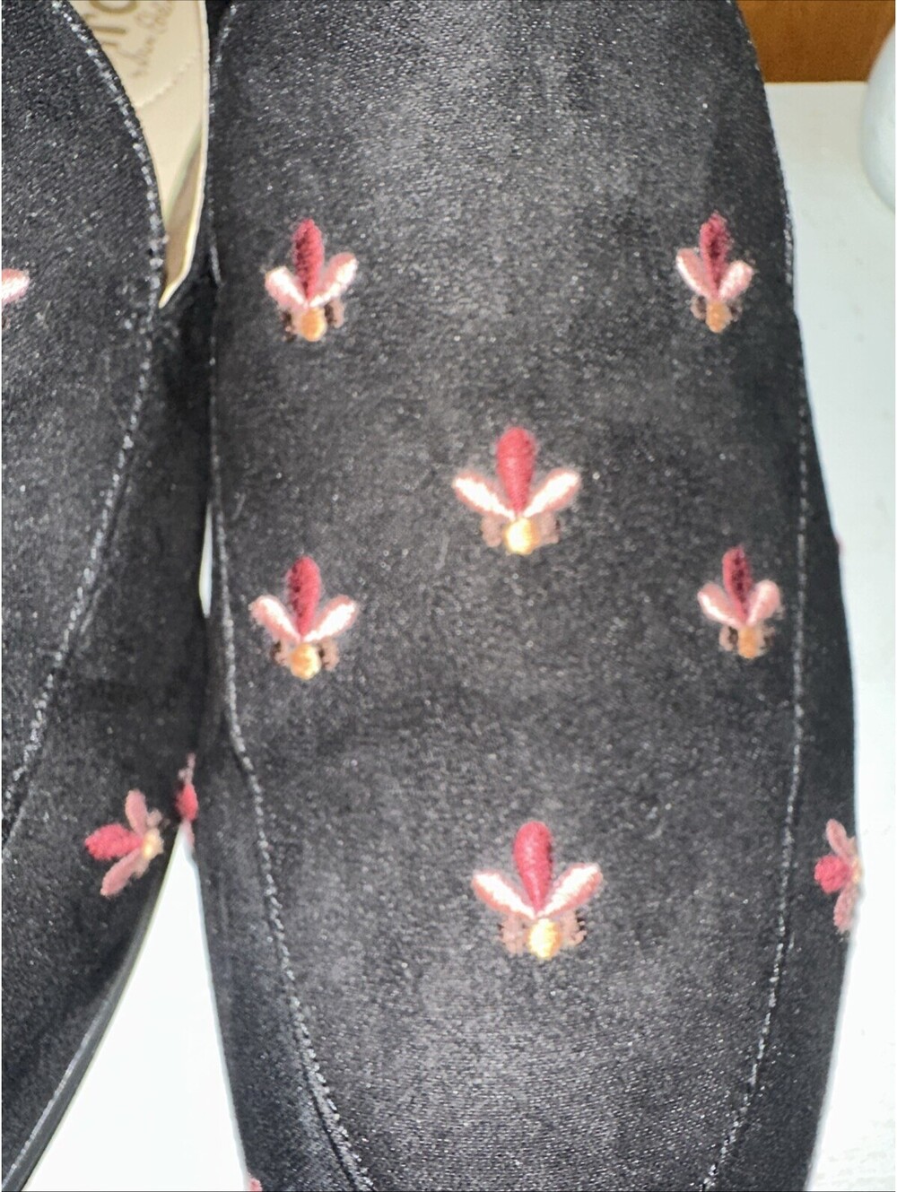 Circus By Sam Edelman Loafers women’s Black Sz 9 Suede Fleur Embroidered Shoes - Picture 2 of 8
